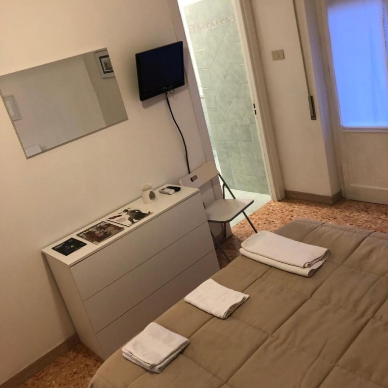 518422344